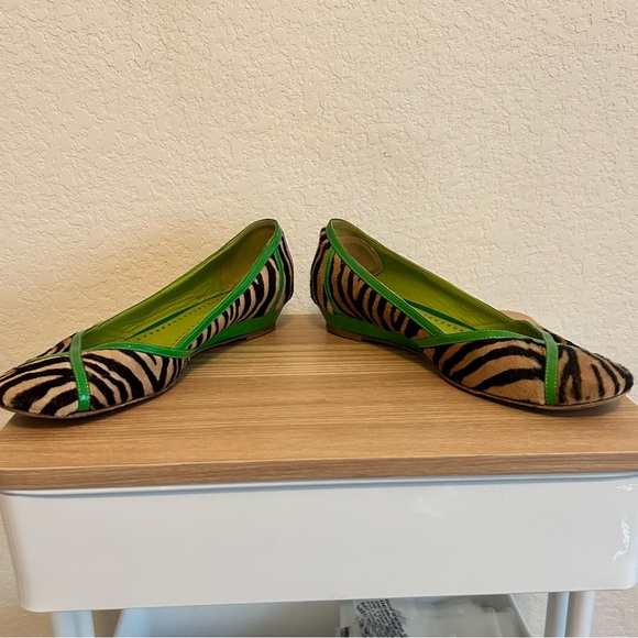 Etro Tiger Stripe Ponyhair Ballet Flats with Green Patent Detail Size 41 - Picture 2 of 8